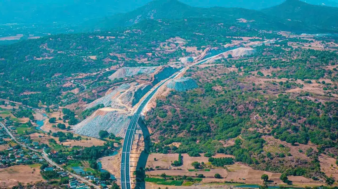 Tiến độ hạ tầng ảnh hưởng lớn đến giá BĐS tại Charmora City từ nay đến 2030.